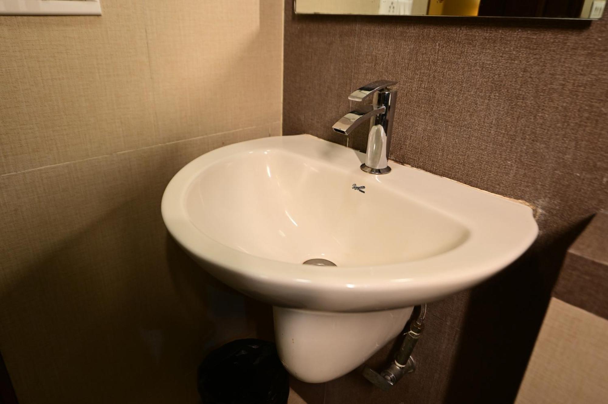 Hotel Sai Inn Mumbai Eksteriør bilde