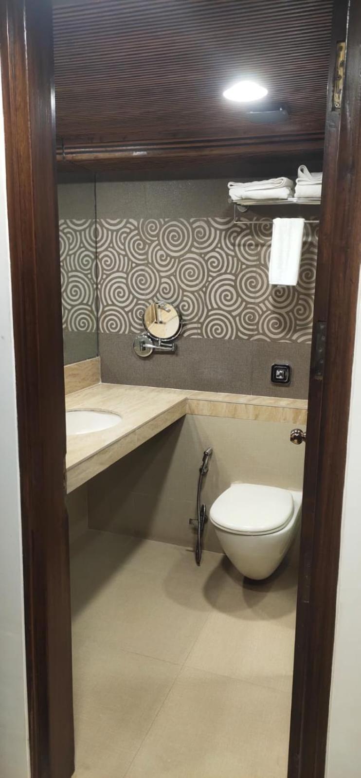 Hotel Sai Inn Mumbai Eksteriør bilde